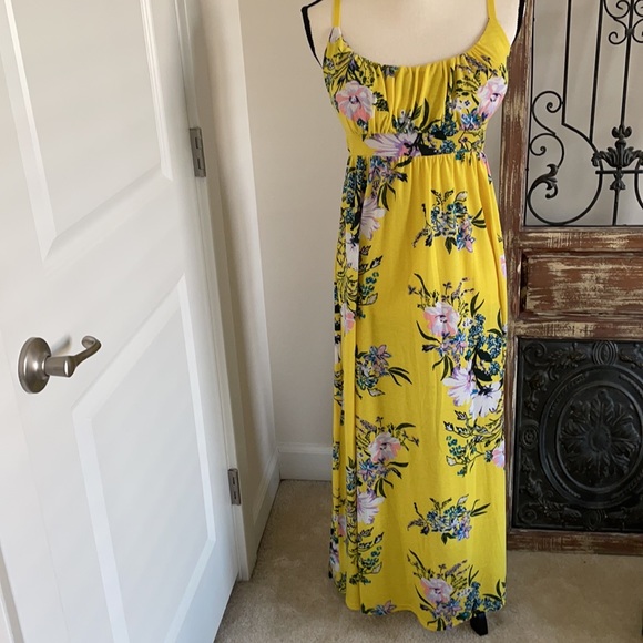 1775 Dresses & Skirts - 1775 Yellow Floral Print Maxi Dress
